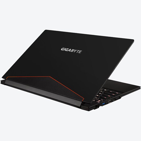 GIGABYTE AERO 15 Classic YA-9DE4720P