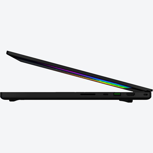 Razer Blade Pro 17 (2019) - RTX 2070