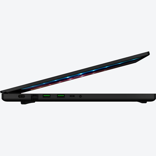 Razer Blade 17 (RZ09-0406AGC3-R3G1)