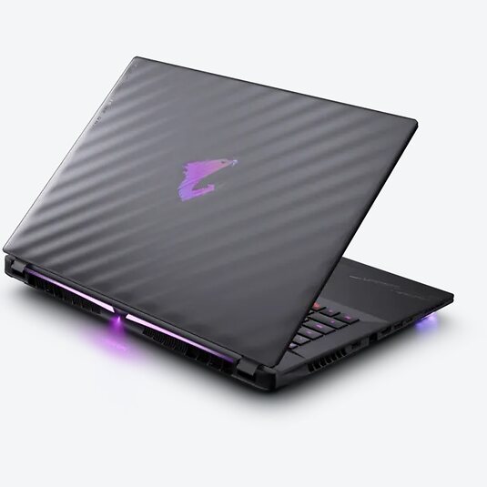 GIGABYTE AORUS MASTER 18 BYHC5DED65SP