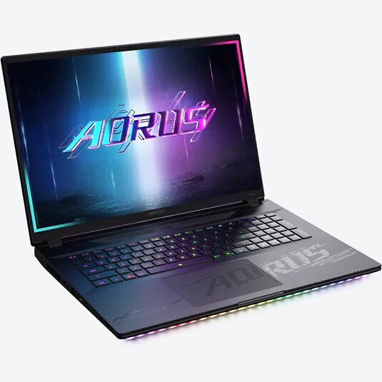 GIGABYTE AORUS MASTER 18 BZHC6DED42SP