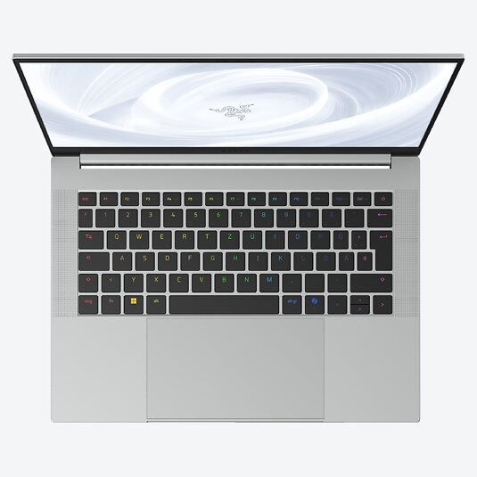Razer Blade 14 (RZ09-05306GM3-R3G1)