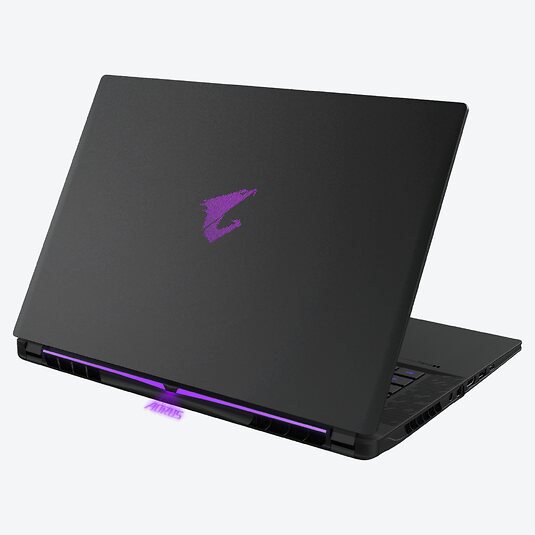 GIGABYTE AORUS MASTER 16 8XJJ4DEE64SP