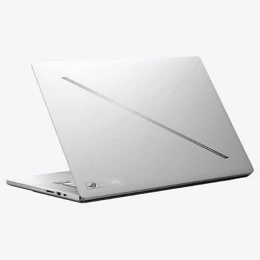 ASUS ROG Zephyrus G16 GA605KM-QR004W